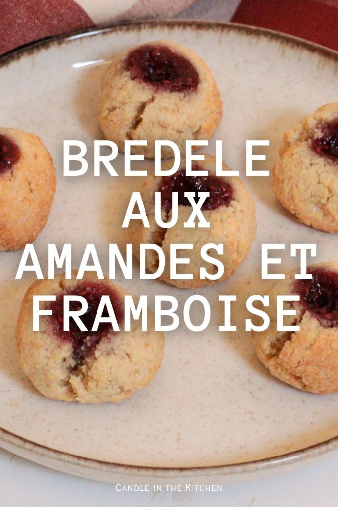 Gluten-Free-Almond-Thumbprint-Cookies-with-Raspberry-Jam-pinterest-graphic-in-French